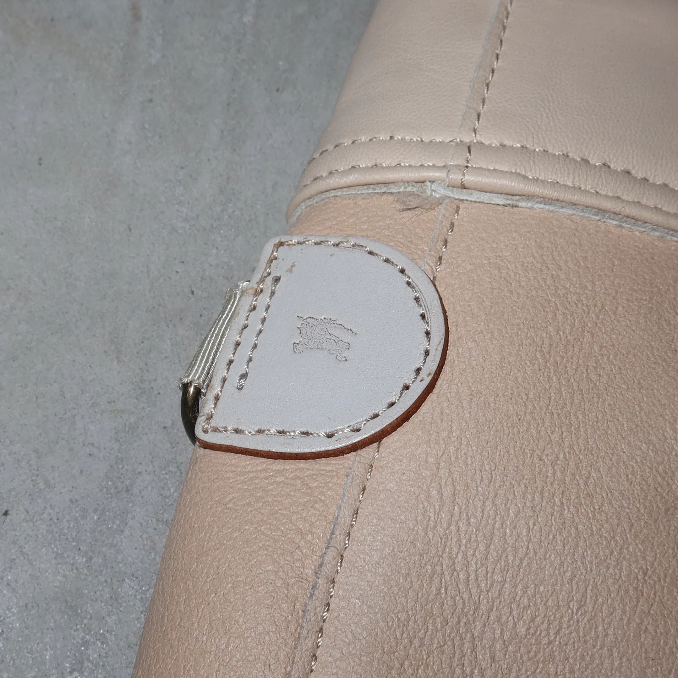 Burberry Leather and Shearling Mini Skirt - Image 7